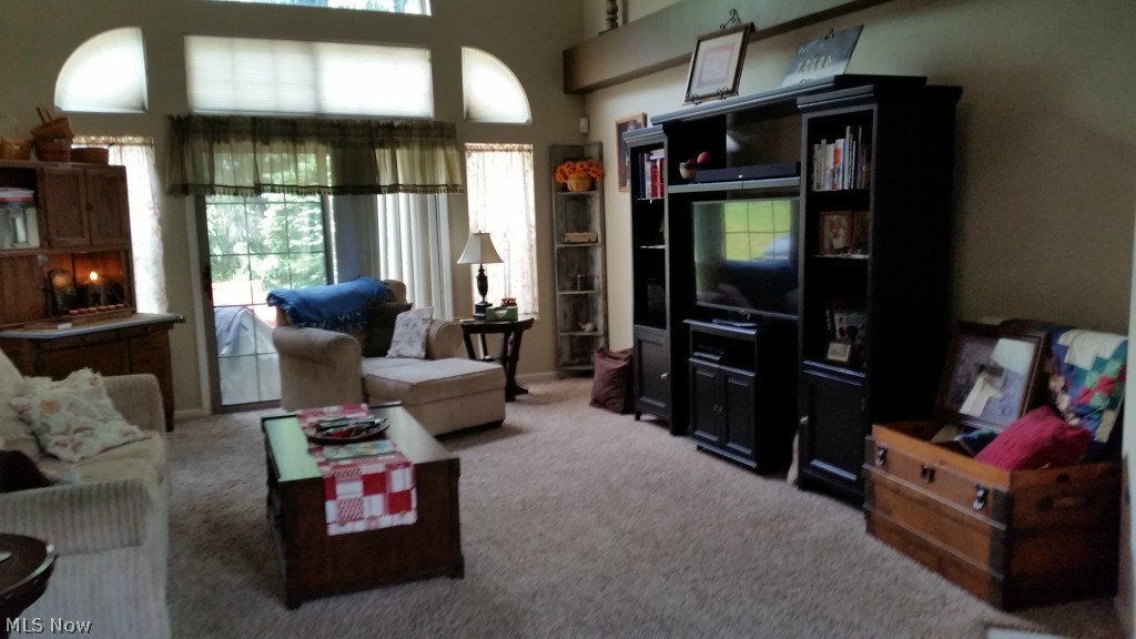 Arrowhead Bay Cond - Residential