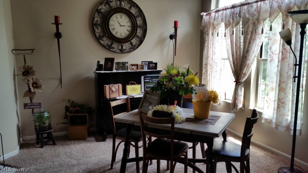 Arrowhead Bay Cond - Residential