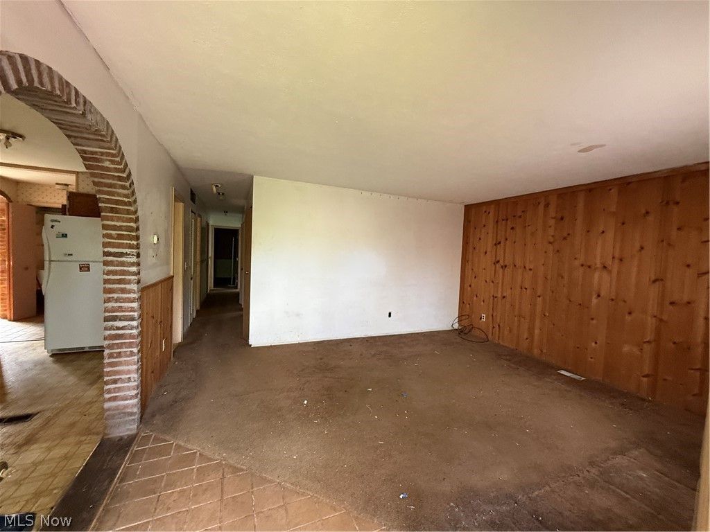 Photo of 7004 Roe Boulevard, Madison, OH 44057 (MLS # 5206354)