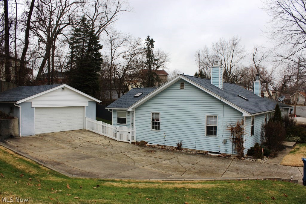 Oak Point - Residential