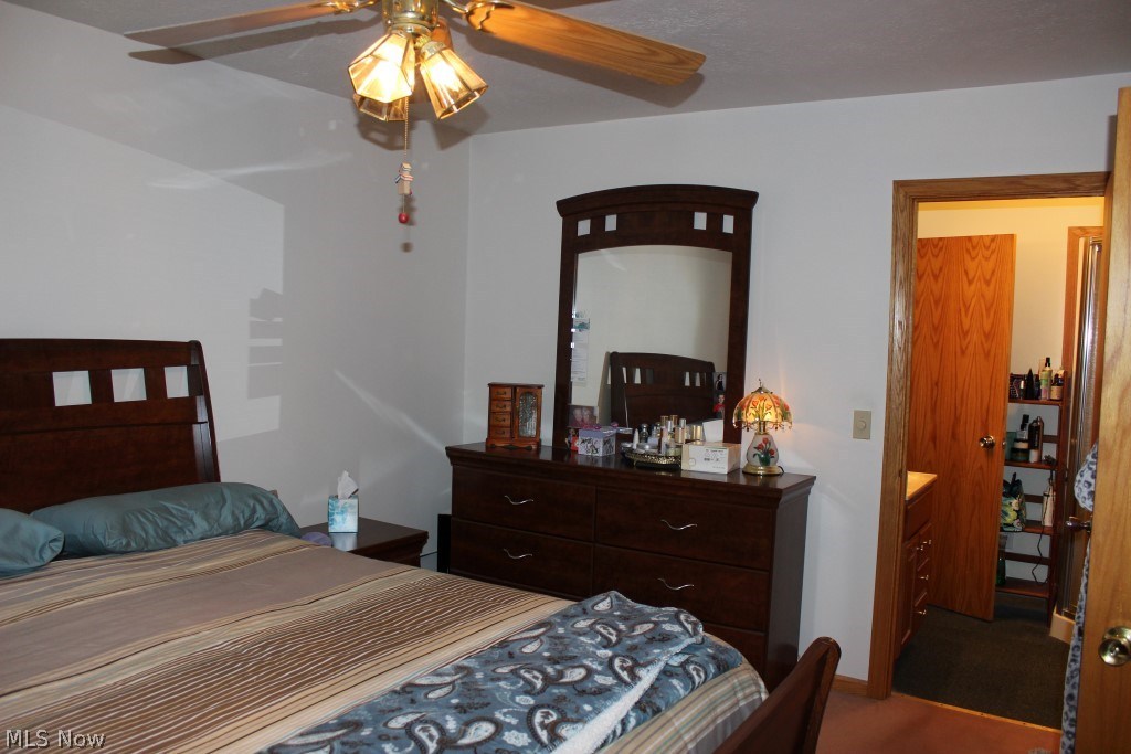 Oak Point - Residential