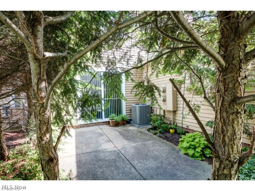 Governors Landing Condo - Residential