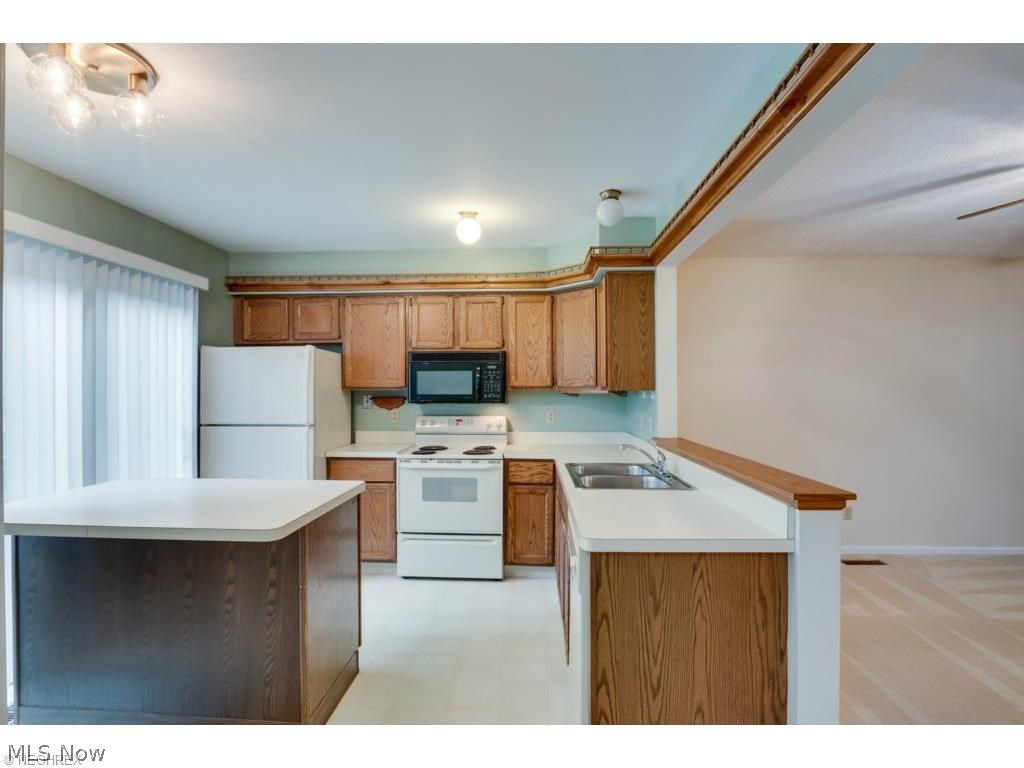 Governors Landing Condo - Residential