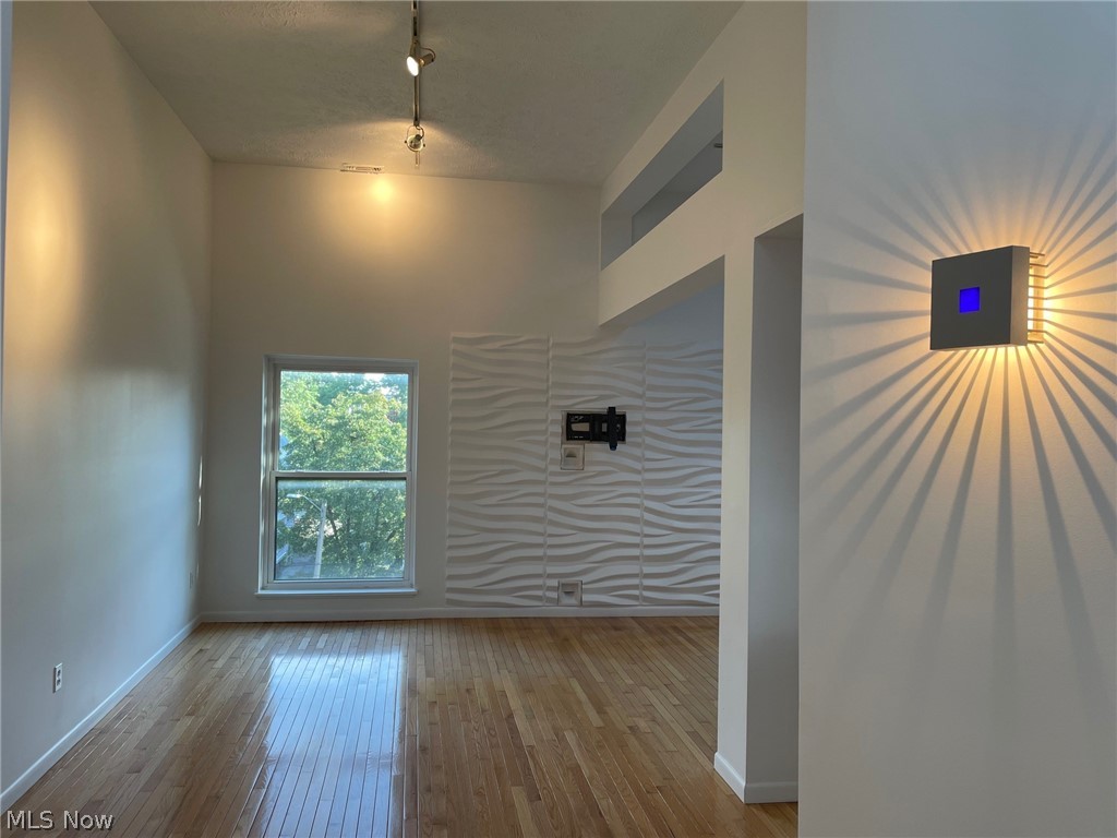 Eastman Condo - Residential