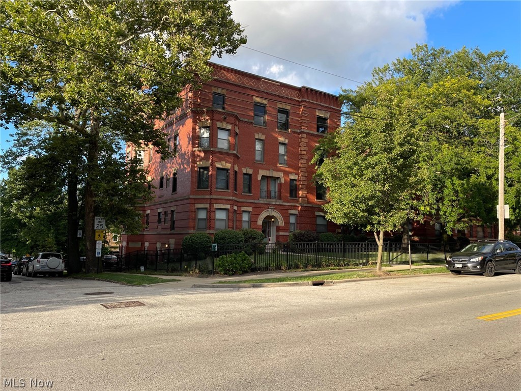 Eastman Condo - Residential