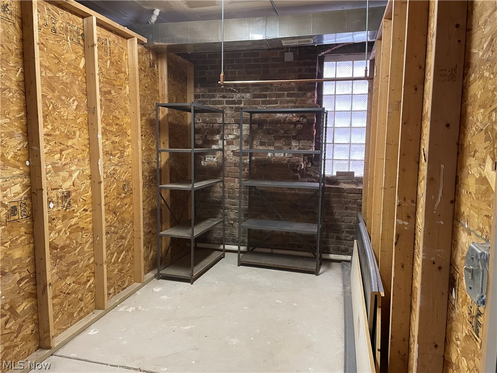 Eastman Condo - Residential