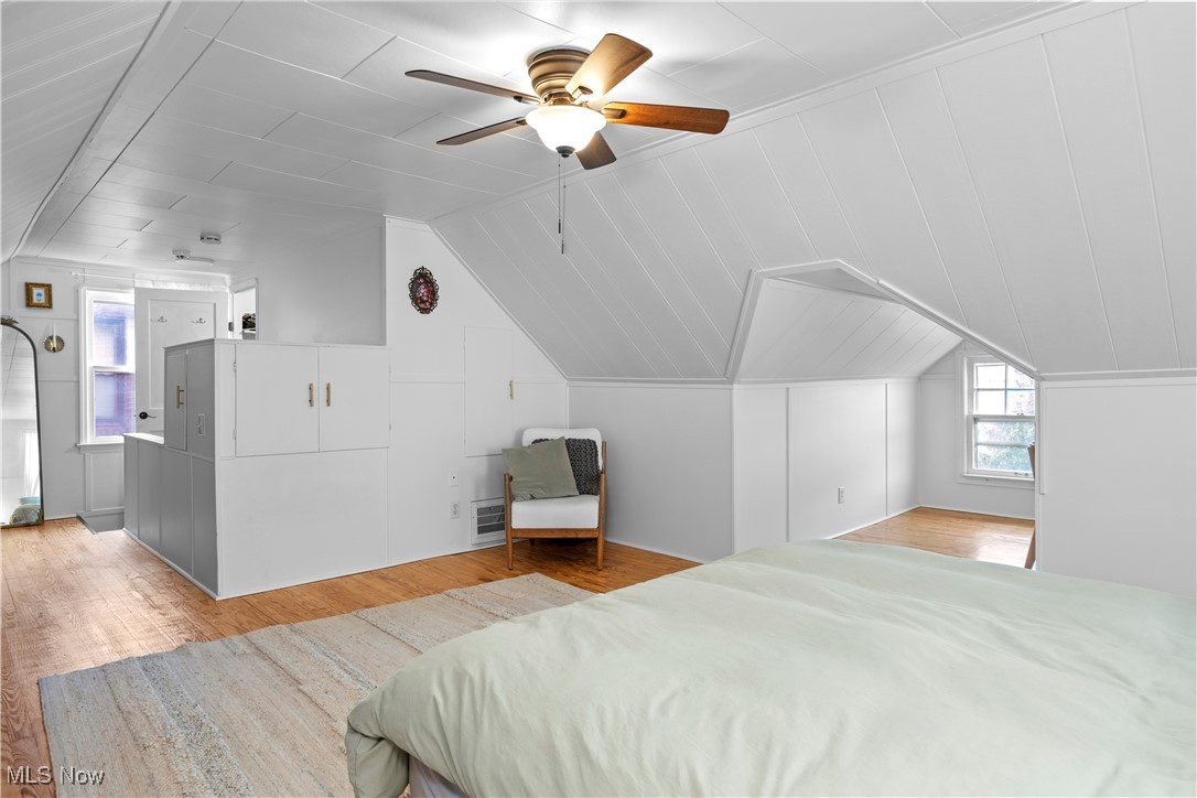9304 Beech Avenue, Brooklyn, Ohio image 12