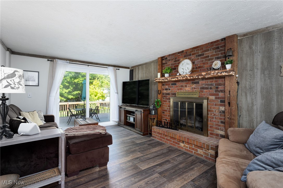 832 Dogwood Trail, Medina, Ohio image 12