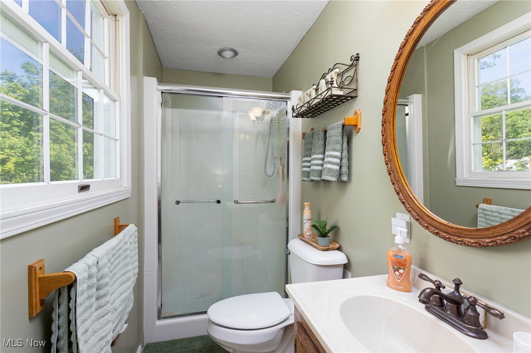832 Dogwood Trail, Medina, Ohio image 27