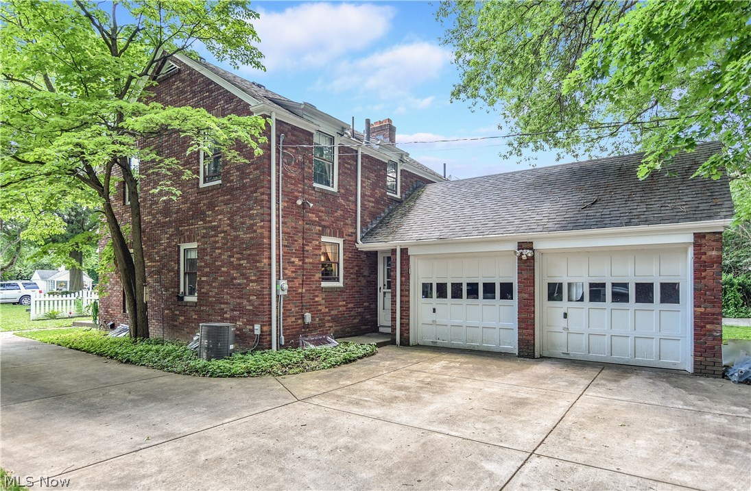 Alburn Realty 08 - Residential