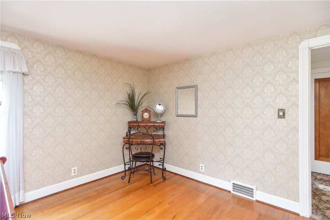 Alburn Realty 08 - Residential