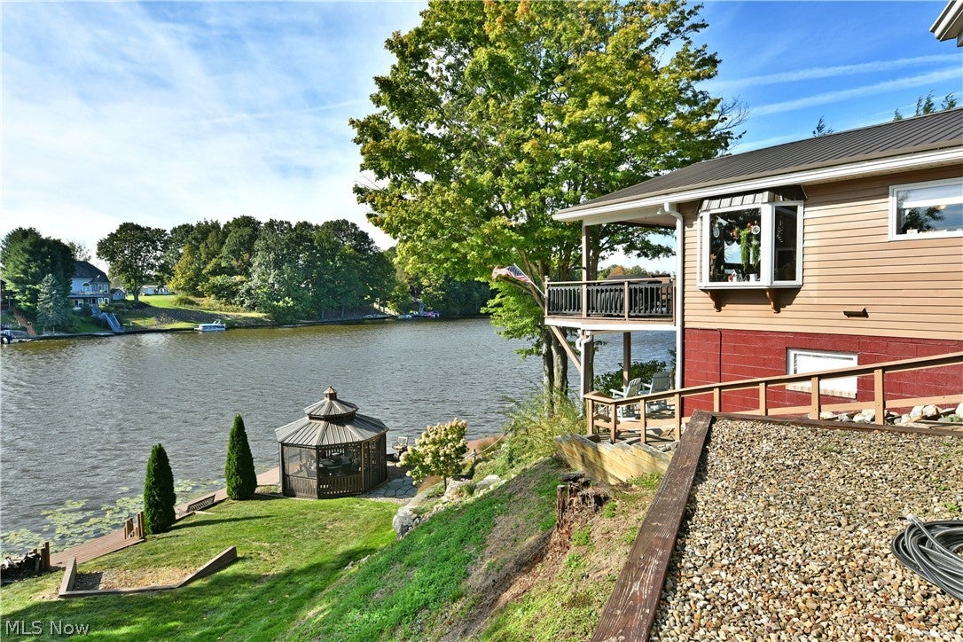 1460 Lake Vue Drive