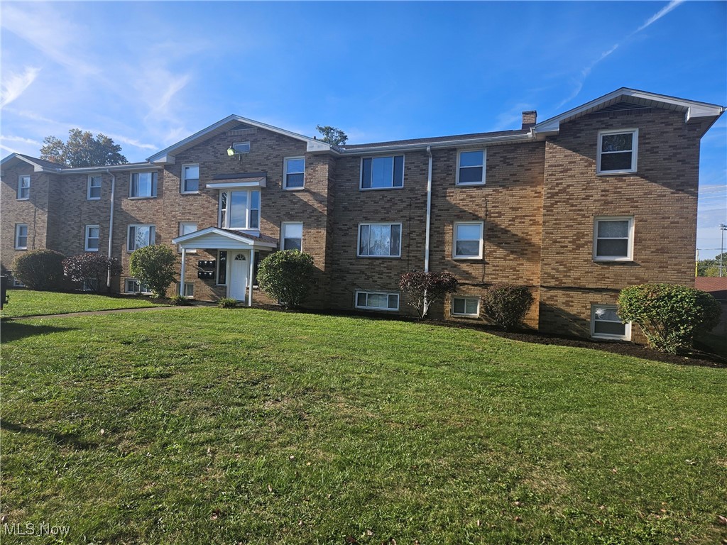 1469 Valentine Circle NW