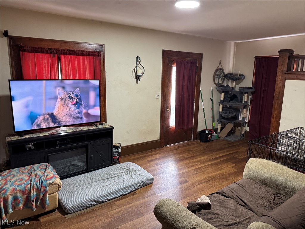 Acw - Commercial Sale