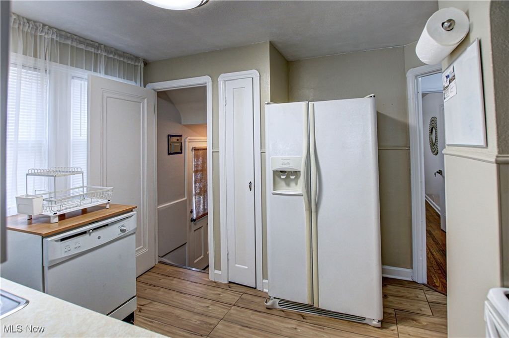 Photo of 4931 W 14th Street, Cleveland, OH 44109 (MLS # 5179234)