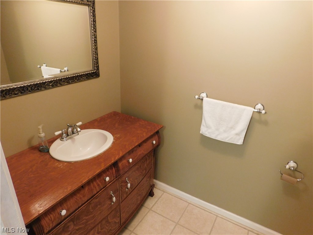 Henrietta 12 - Residential