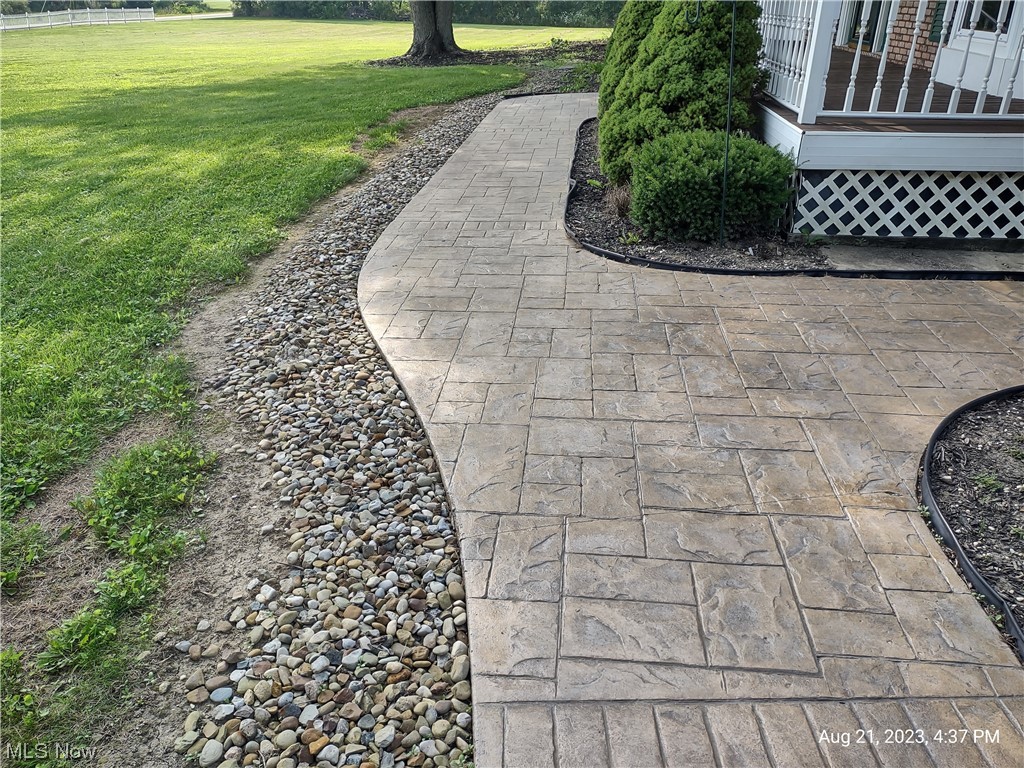 Henrietta 12 - Residential