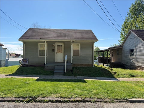 Homes For Sale - 1210 Swann Street<br/> Parkersburg, WV 26101