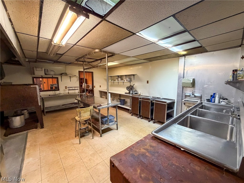 Smiths Add 02 - Commercial Sale