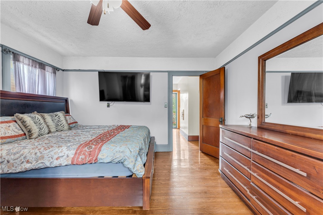 Davis & Farley Realty Co - Residential