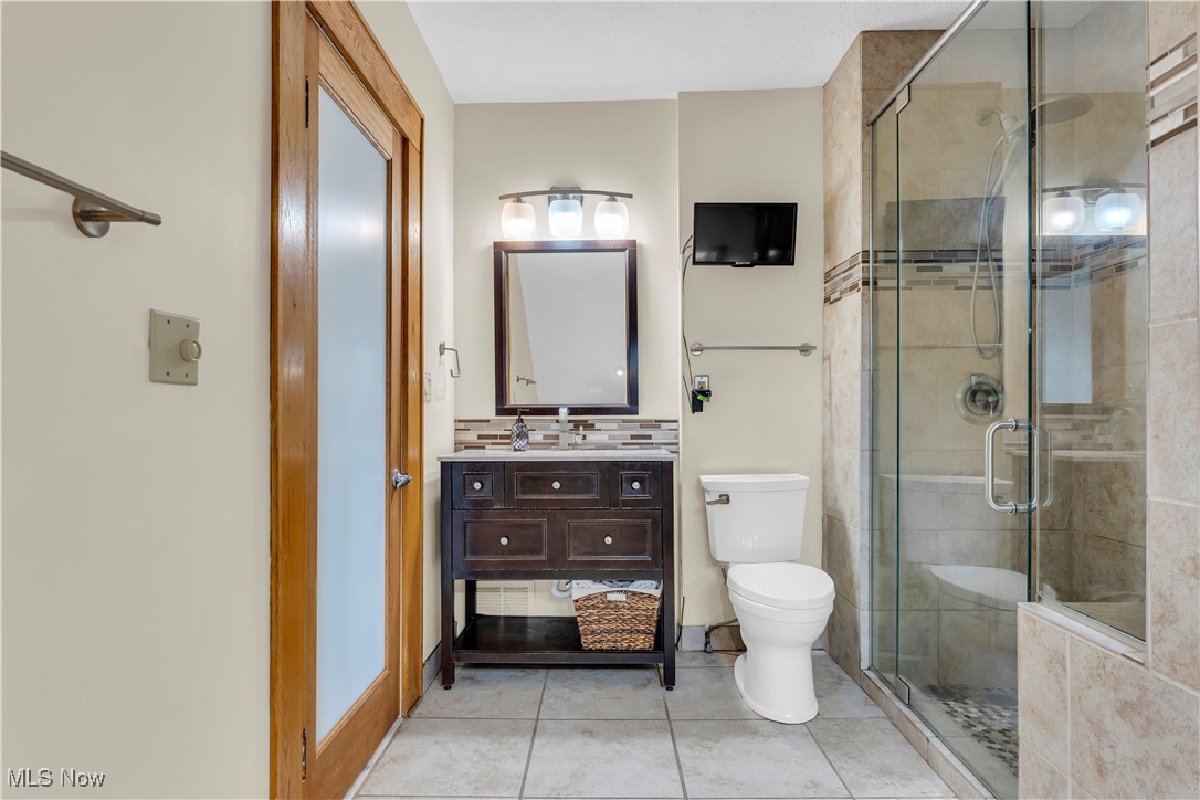 Davis & Farley Realty Co - Residential