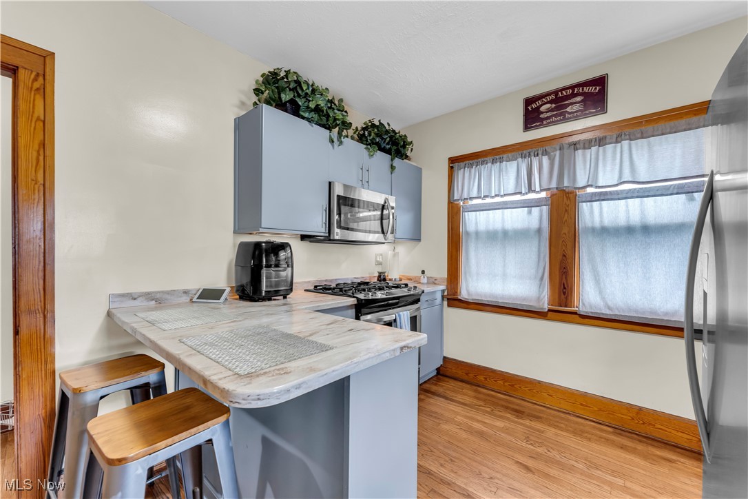 Davis & Farley Realty Co - Residential