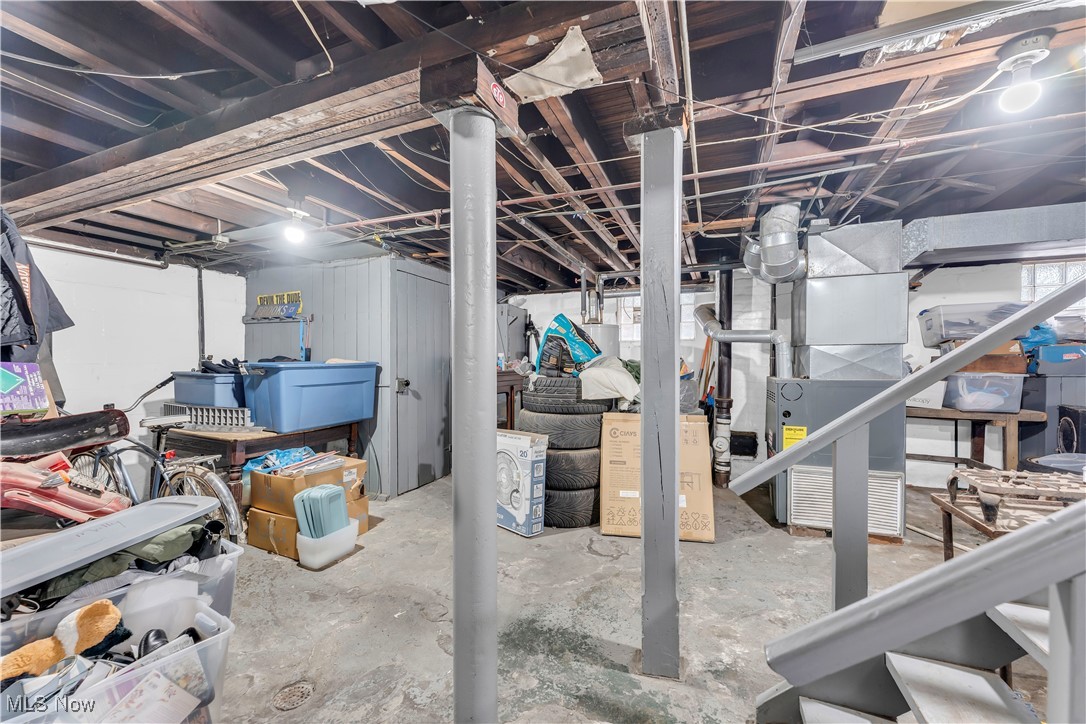 Davis & Farley Realty Co - Residential