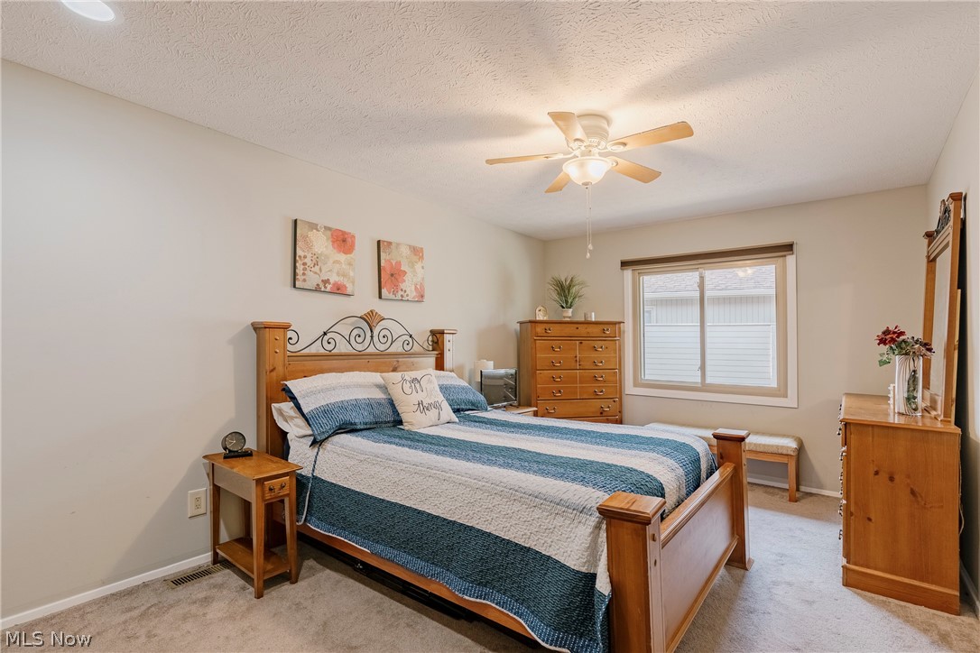 Meadows Condo - Residential