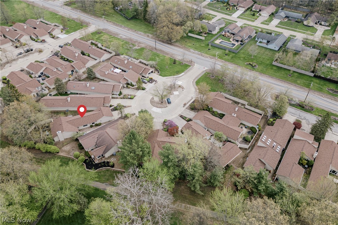 Meadows Condo - Residential