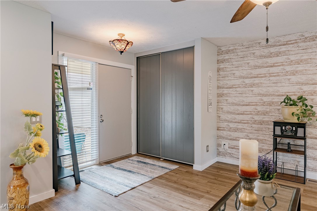 Meadows Condo - Residential