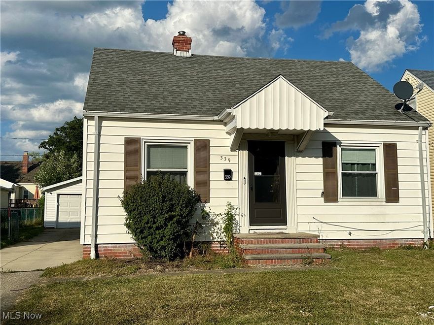 Welcome to 339 East 329th Street in Willowick! This inviting home features newer paint and flooring throughout, along with a 2023 furnace and central air for year-round comfort. Ideally situated just minutes from the freeway, shopping centers, restaurants, and more, it offers both convenience and everyday ease in a great location.