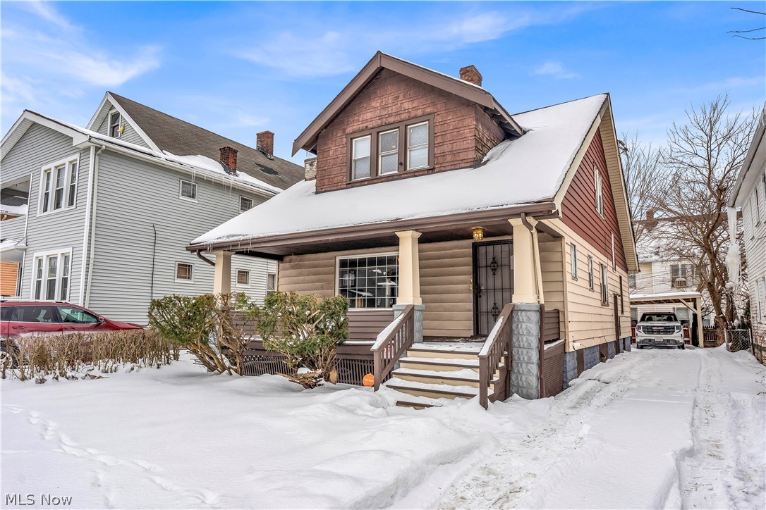 11806 Farringdon Avenue