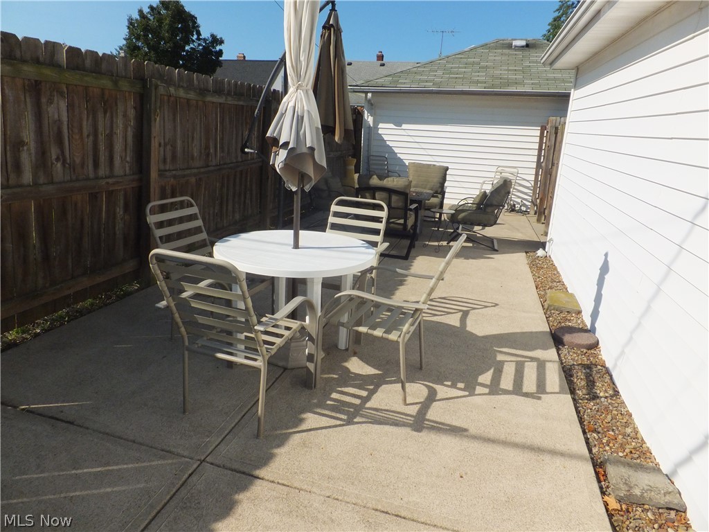 H A Stahl Properties Cos Brow - Residential