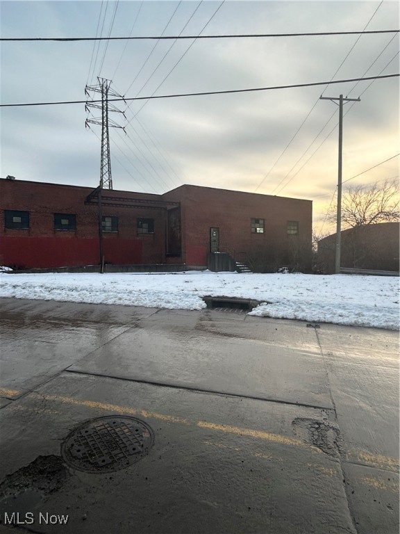 8702 Bessemer Avenue