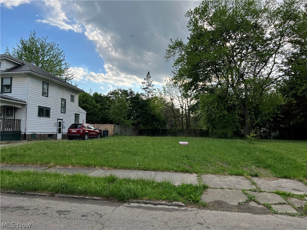 Perkins Hills - Land