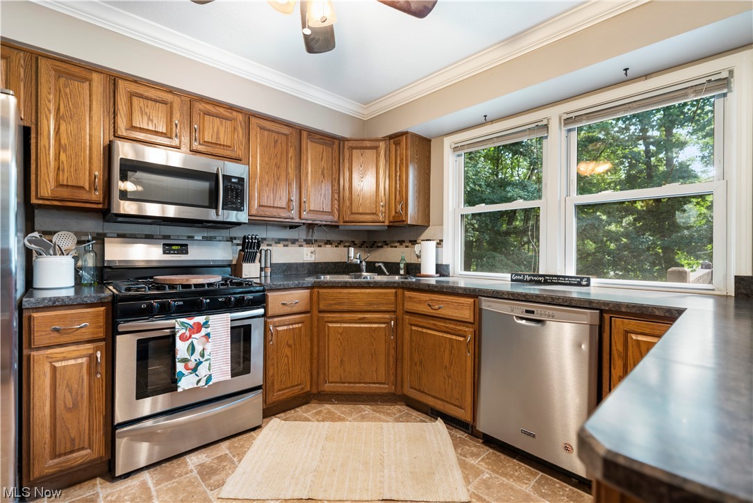 Wonderland Hills - Residential