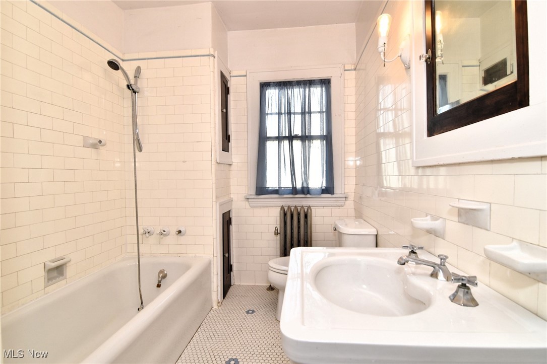 Rosecliff/Lk Sub/F W Halls - Residential
