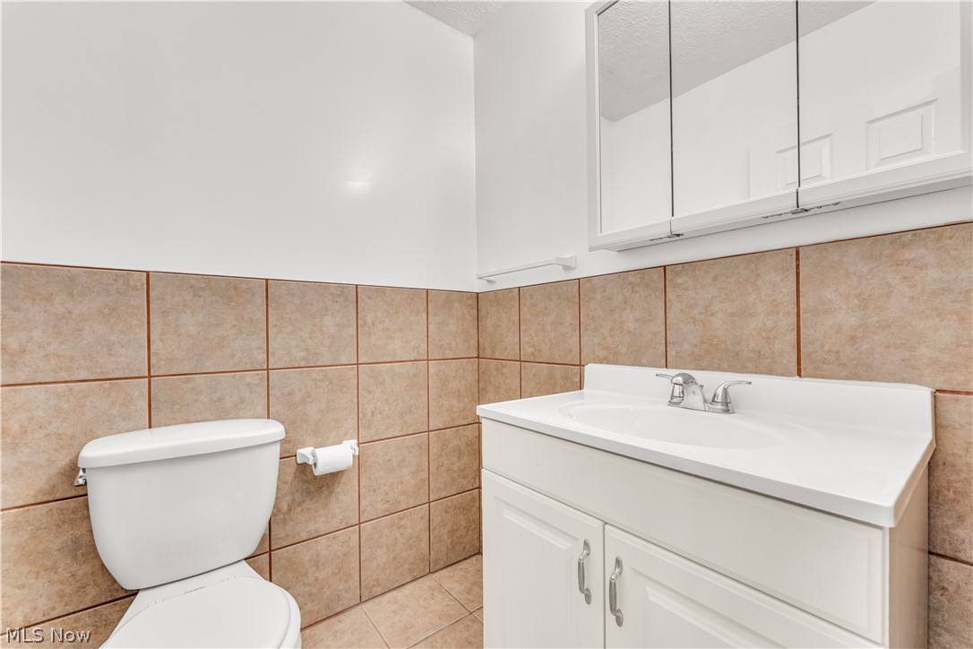 Puritas Gardens Sub/Merrick-Kleis - Residential Lease