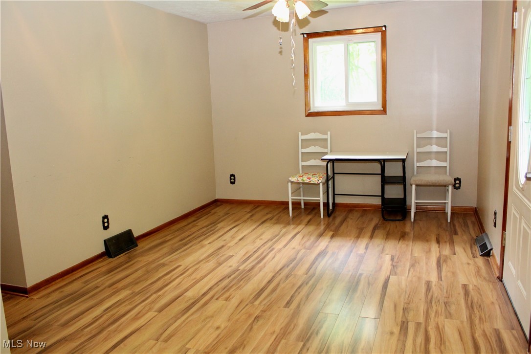 3845 Hightree Avenue, Warren, Ohio image 14