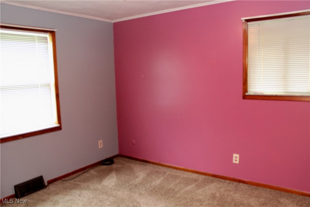 3845 Hightree Avenue, Warren, Ohio image 20