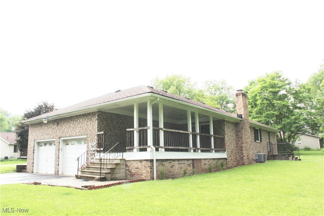 3845 Hightree Avenue, Warren, Ohio image 3
