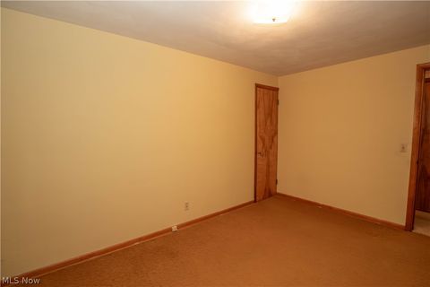 Tiny photo for 320 Elizabeth Avenue SW, Massillon, OH 44646 (MLS # 5190088)