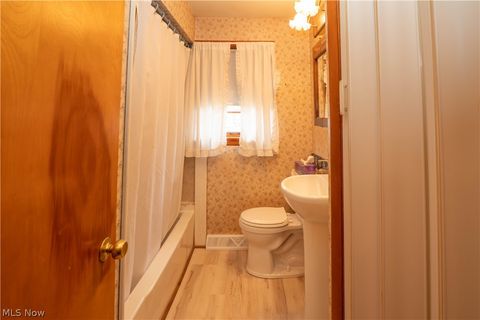 Tiny photo for 320 Elizabeth Avenue SW, Massillon, OH 44646 (MLS # 5190088)