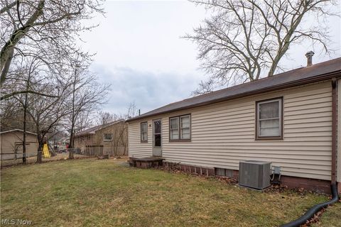 Tiny photo for 320 Elizabeth Avenue SW, Massillon, OH 44646 (MLS # 5190088)