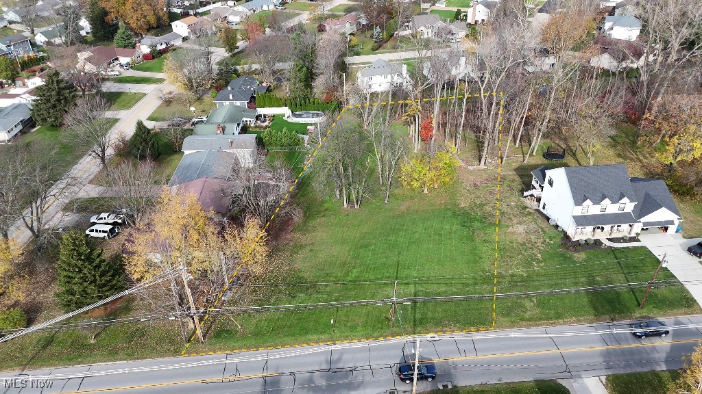 1025 Cleveland Avenue, Amherst, Ohio image 7