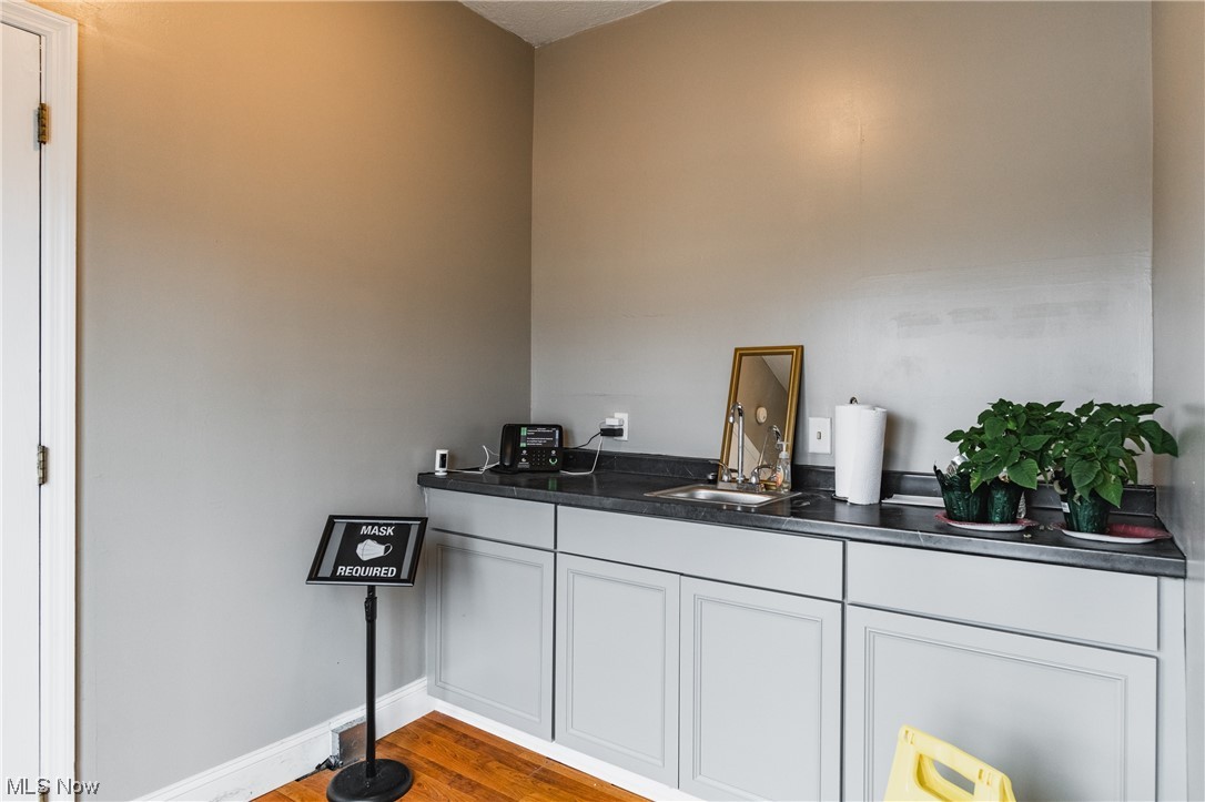 G Crystal Spgs Adn - Commercial Sale