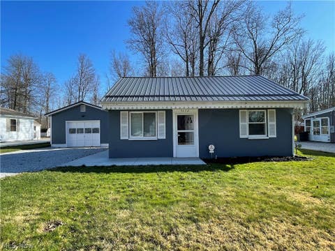 Photo for 5172 University Drive