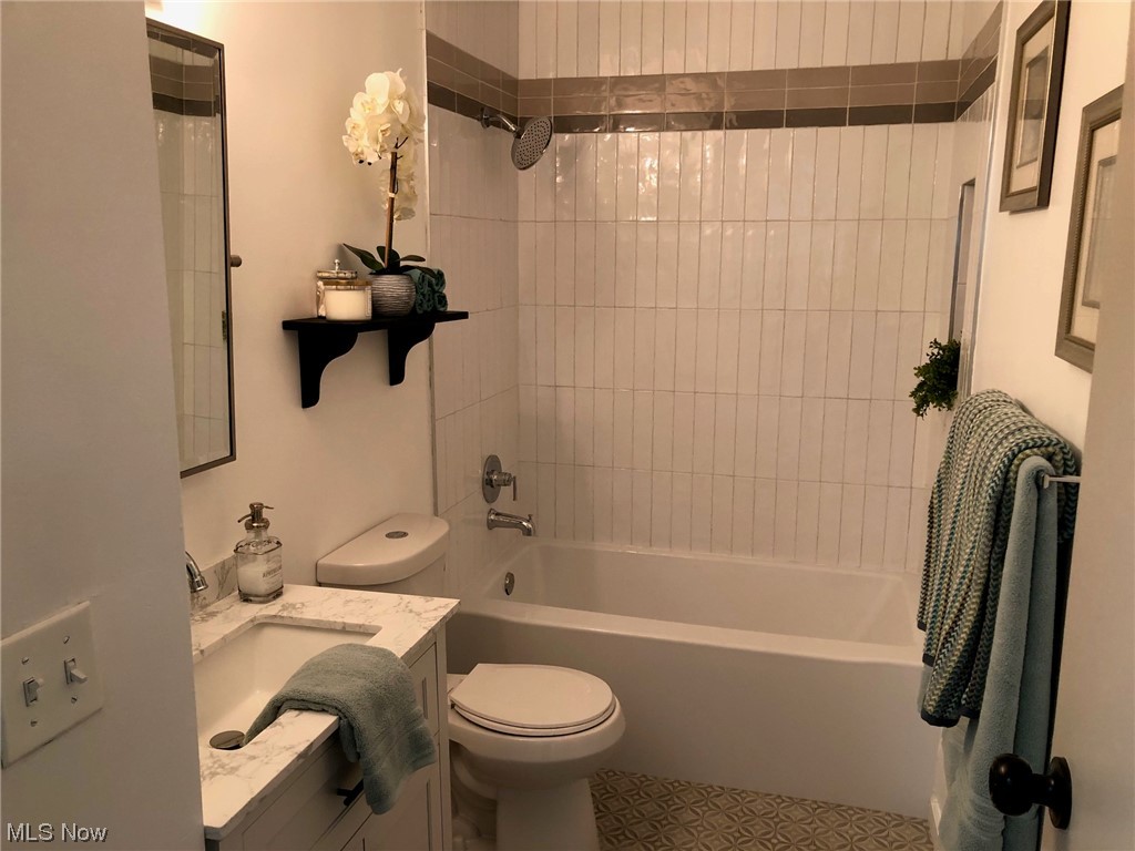 Saybrook Hill 01 - Residential