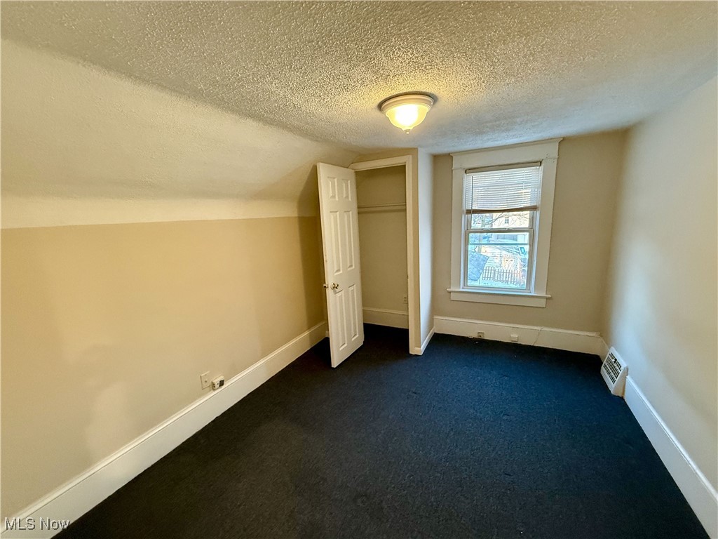 Kenmore - Residential Lease