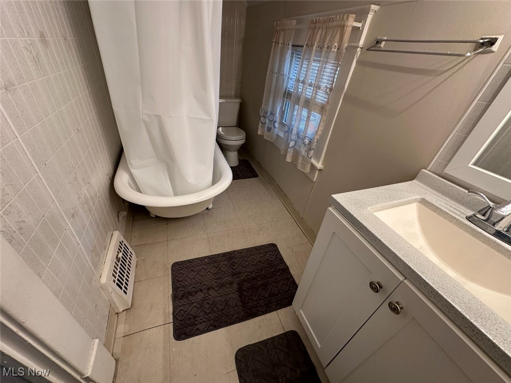 Kenmore - Residential Lease